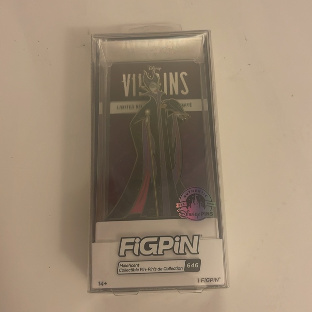 Disney Figpin Maleficent Collectible Pin 646 - Picture 3 of 4